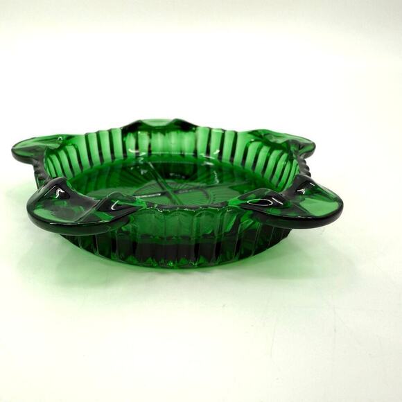 Vintage Queen Mary Green by Anchor Hocking Coaster Ashtray MCM Retro Boho - Picture 3 of 5